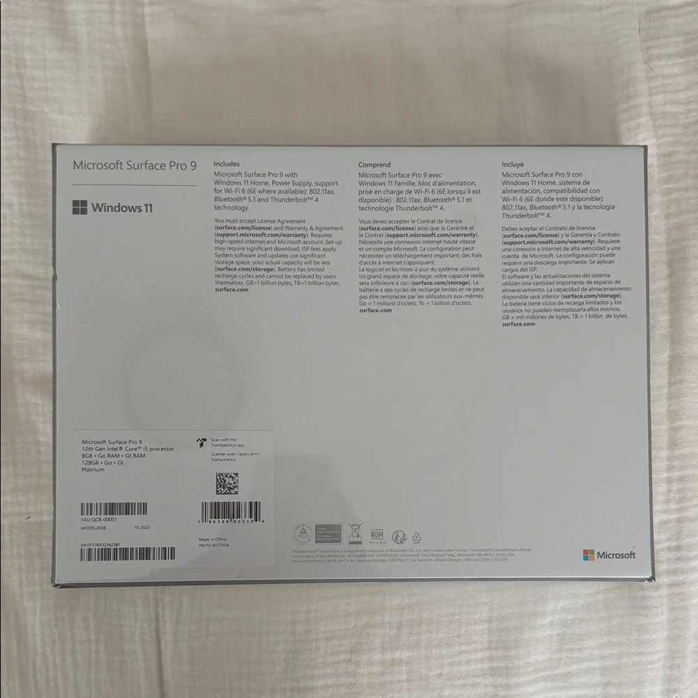 Microsoft Surface Pro Silver Tablet + Expansion Dock